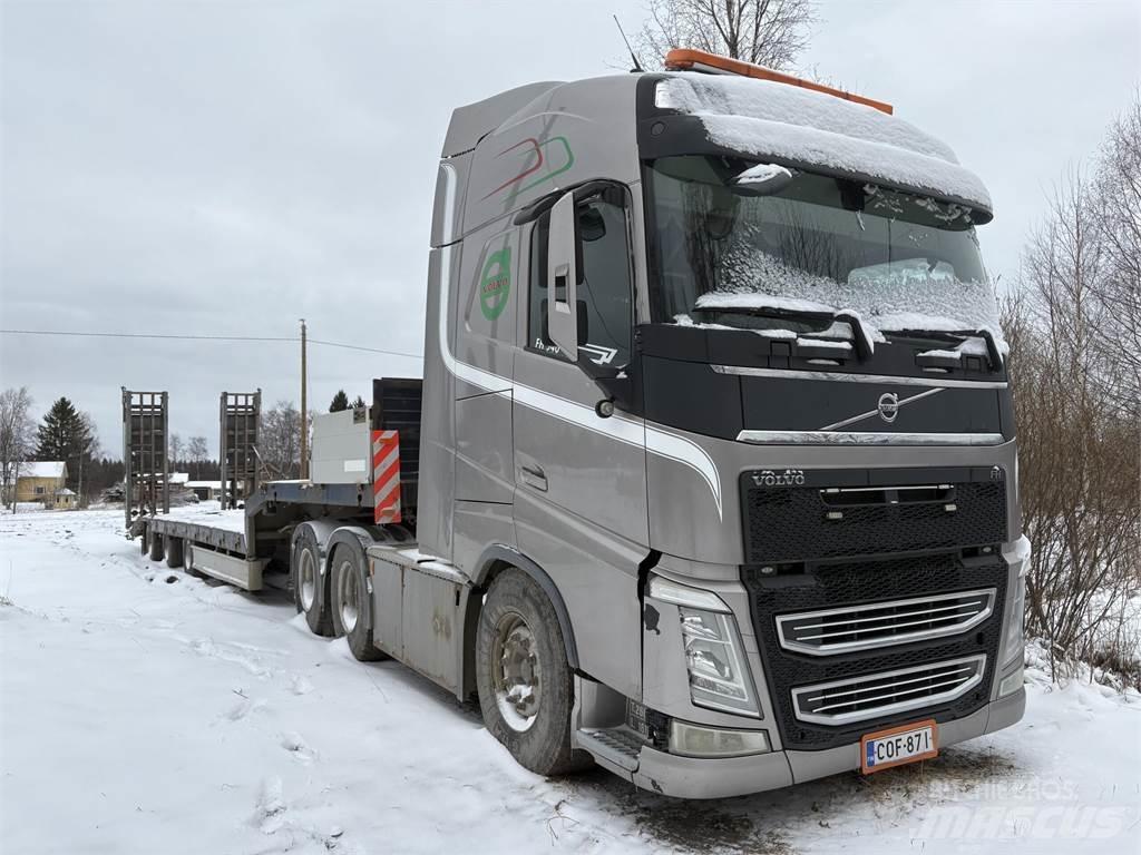 Volvo FH13 540 6x4 Nyergesvontatók