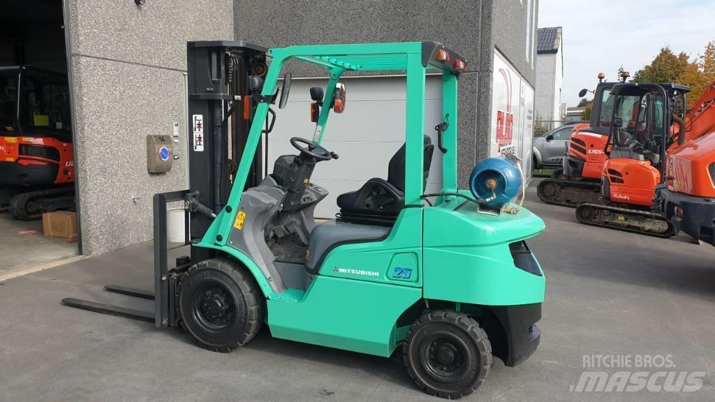 Mitsubishi FGE25NT Gázüzemű targoncák