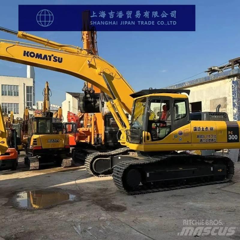 Komatsu PC 300 Lánctalpas kotrók