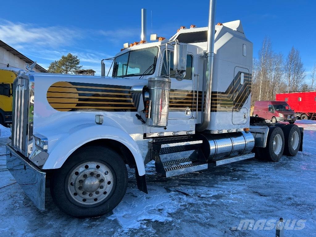 Kenworth W 900 L Nyergesvontatók