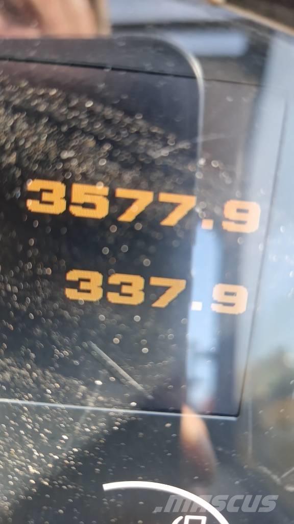 JCB 535-140 Teleszkópos rakodók