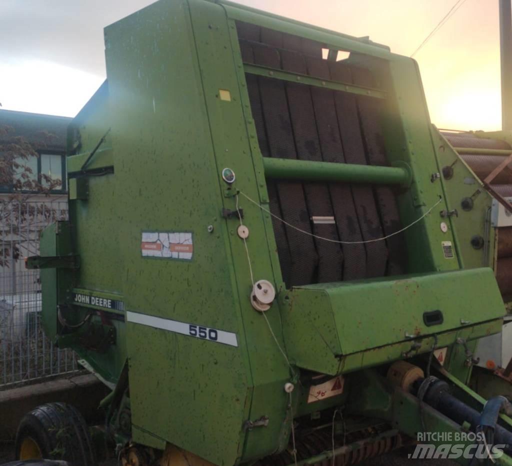 John Deere 550 Körbálázók