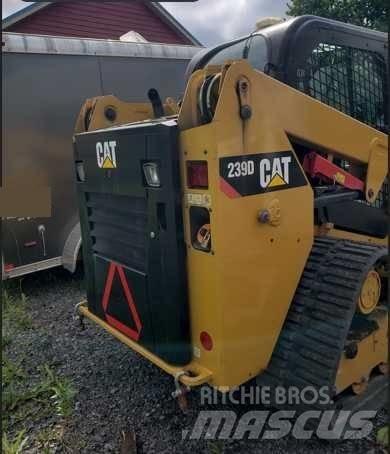 CAT 239 D Kompaktrakodók