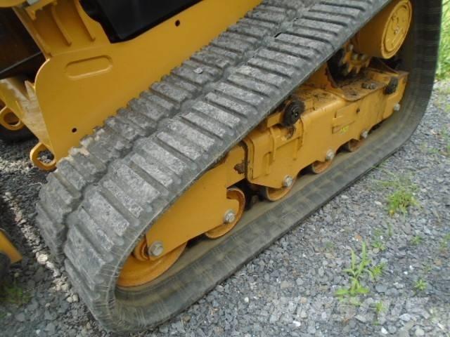 CAT 239 D Kompaktrakodók