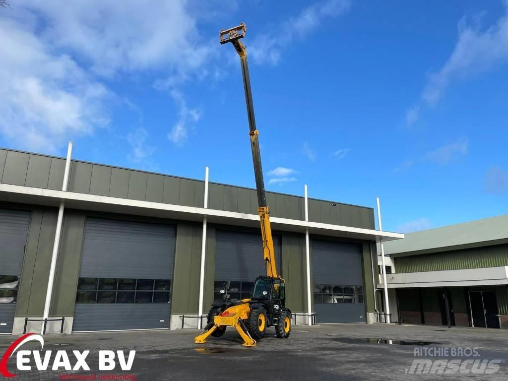 JCB 540-140 Loadall Teleszkópos mezőgazdasági rakodók