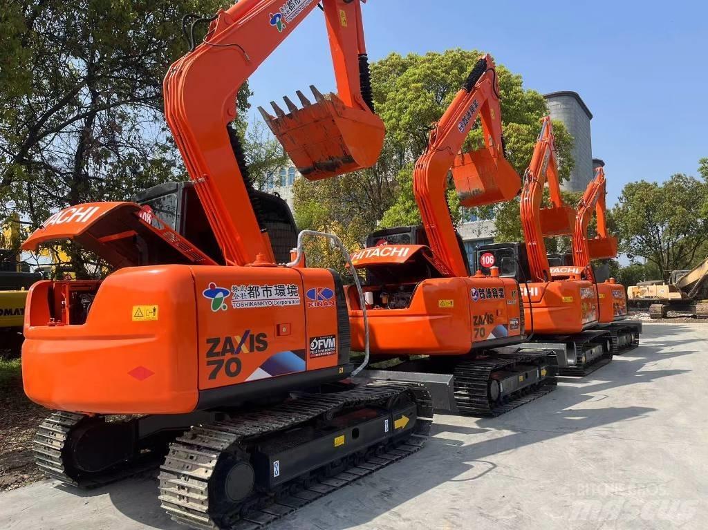 Hitachi ZX70 Lánctalpas kotrók