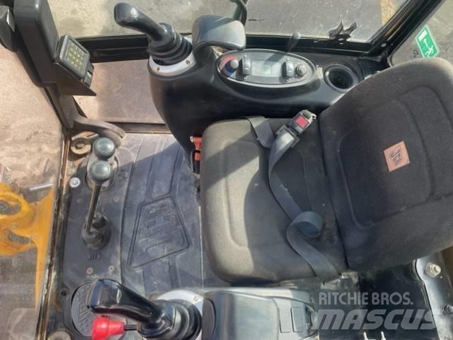 JCB 8016 Mini kotrók < 7t