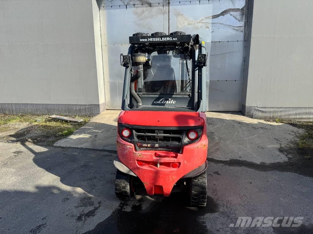 Linde H 30 D Dízel targoncák