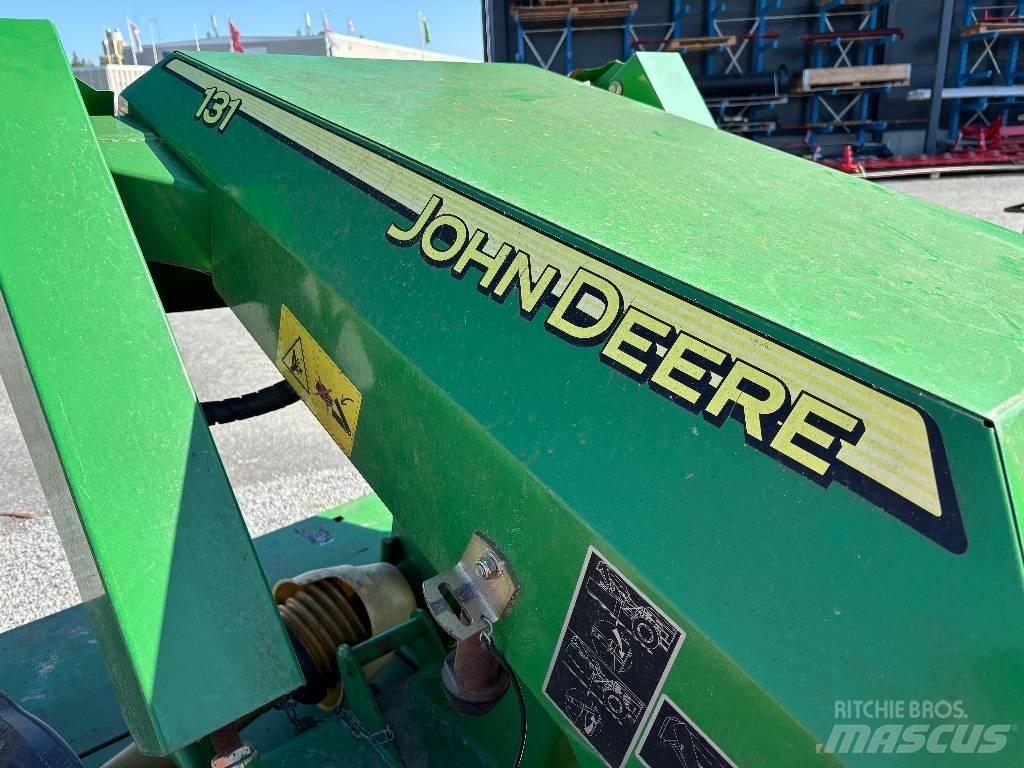John Deere 131 Öntöző Kaszák