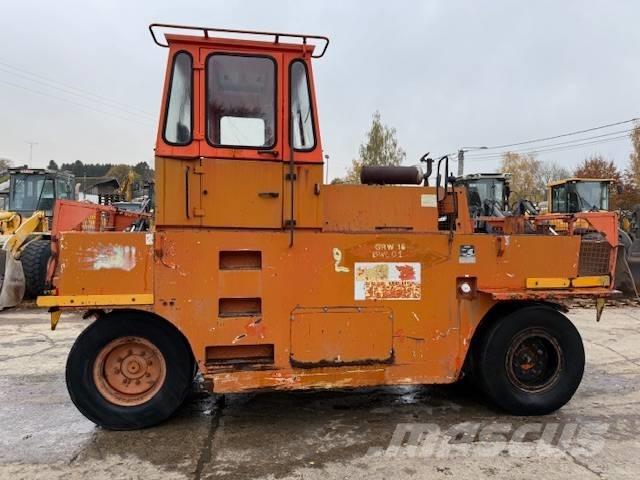 Hamm GRW 15 Pneumatikus kerekes hengerek