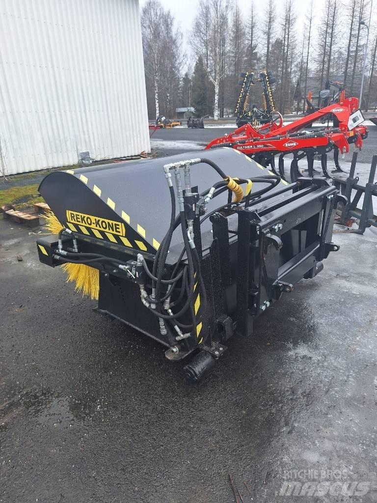 Reko KH 1800 Úttakarító gépek