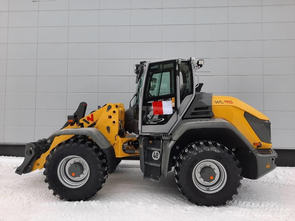 Wacker Neuson WL 95 Gumikerekes homlokrakodók