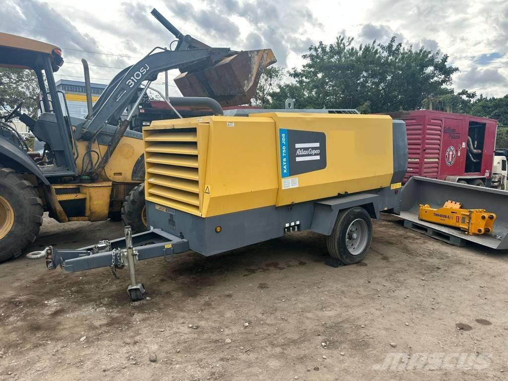 Atlas Copco 750CFM Dízel áramfejlesztők