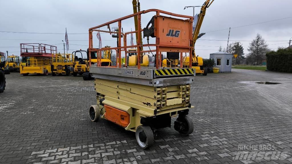 JLG 3246 ES Ollós emelők