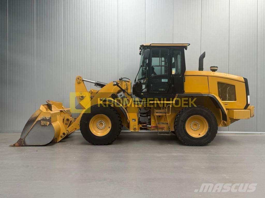 CAT 924 K Gumikerekes homlokrakodók