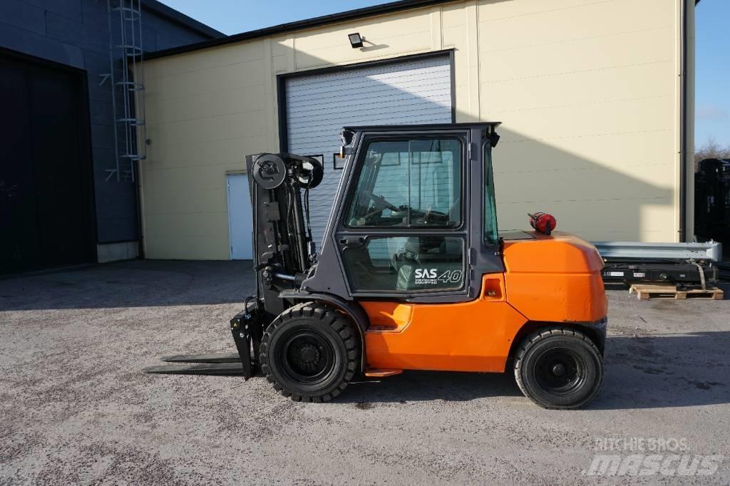 Toyota 42-7FD40 Dízel targoncák