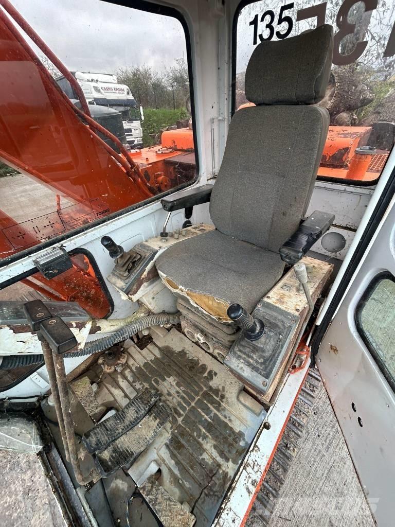 Daewoo DH 130 Lánctalpas kotrók