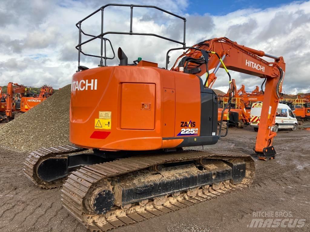 Hitachi ZX225USLC-6 Lánctalpas kotrók