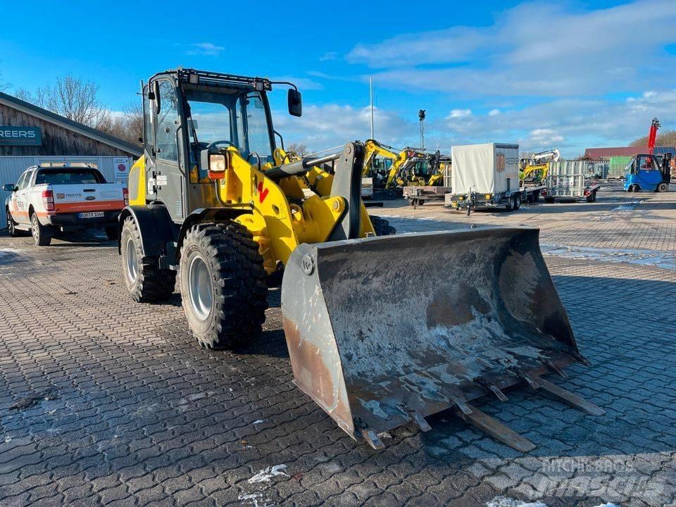 Wacker Neuson WL 44 Gumikerekes homlokrakodók