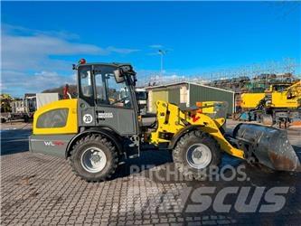 Wacker Neuson WL 44 Gumikerekes homlokrakodók