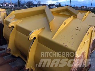 Komatsu WA470-8 Gumikerekes homlokrakodók