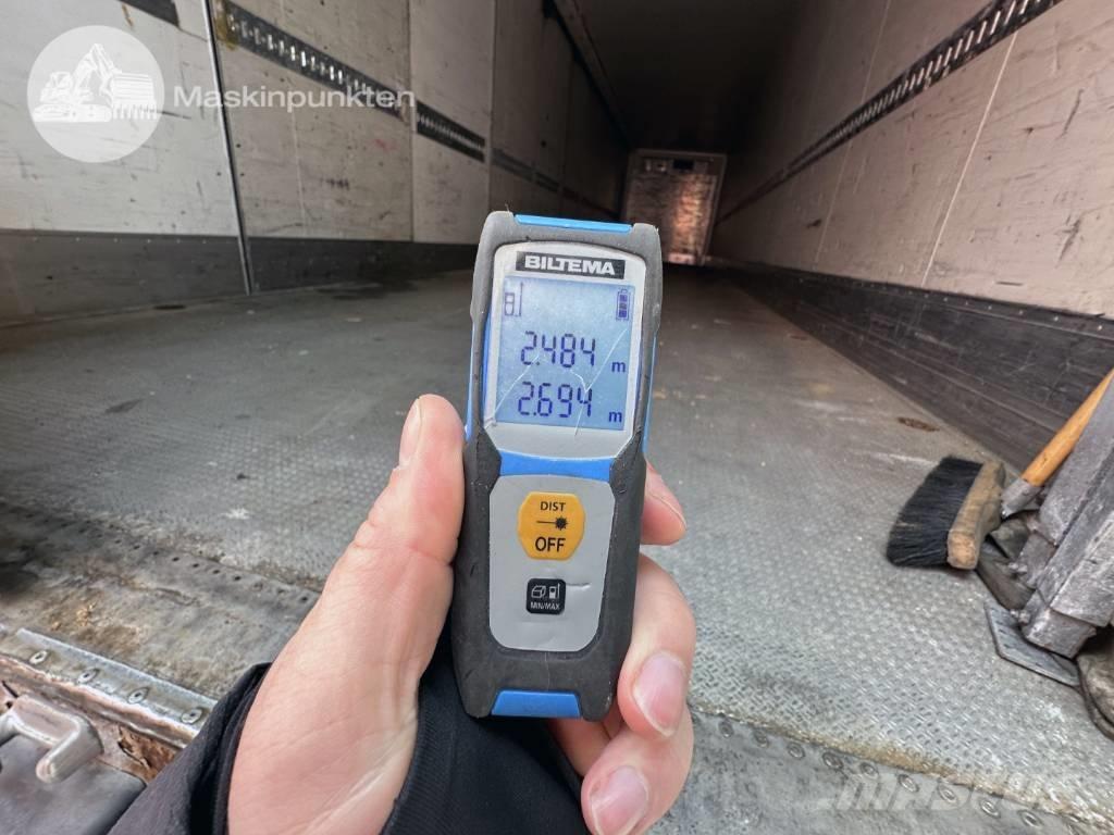 Schmitz SKO 24 Hűtős félpótkocsik