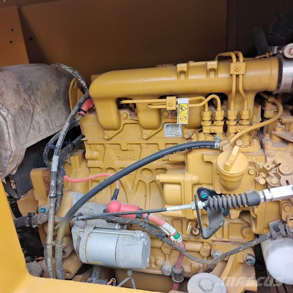 CAT 306E Mini kotrók < 7t