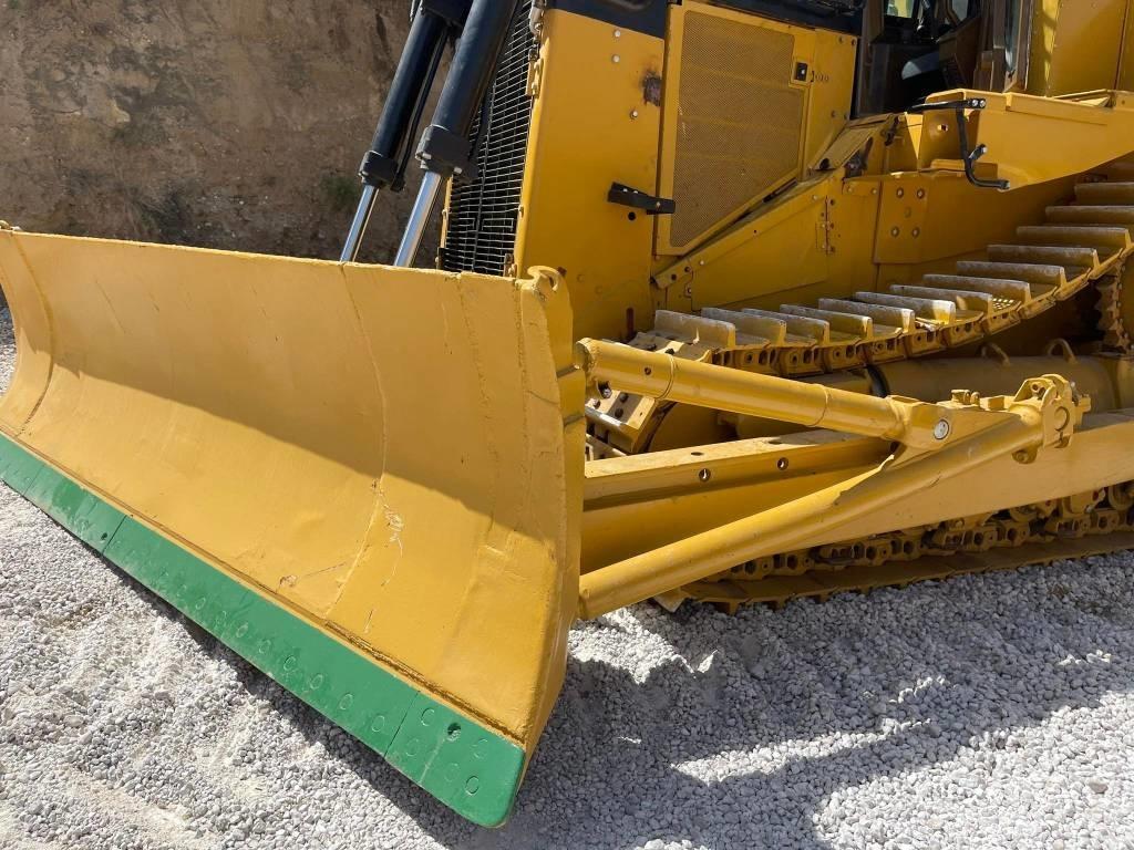 CAT D9N lánctalpas dózerek