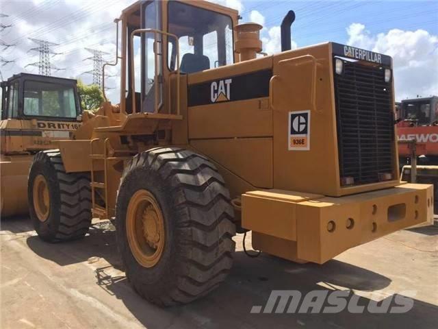 CAT 936 E Gumikerekes homlokrakodók