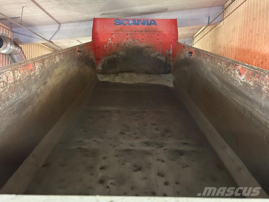 Scania R 520 LB Billenő teherautók