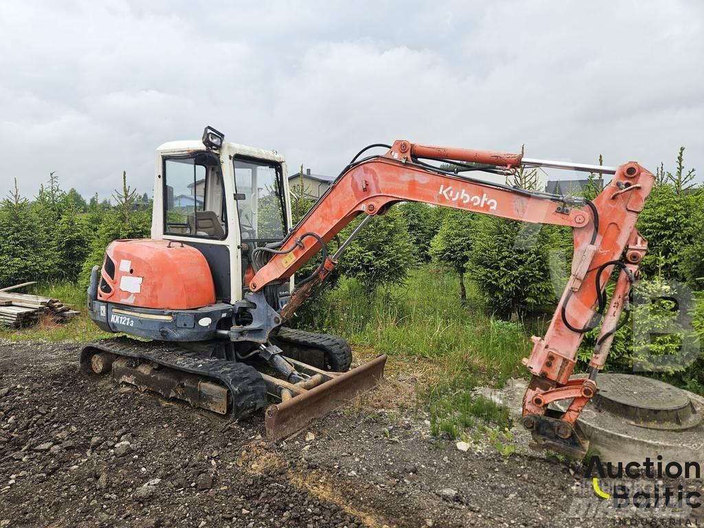 Kubota KX 121-3 Mini kotrók < 7t