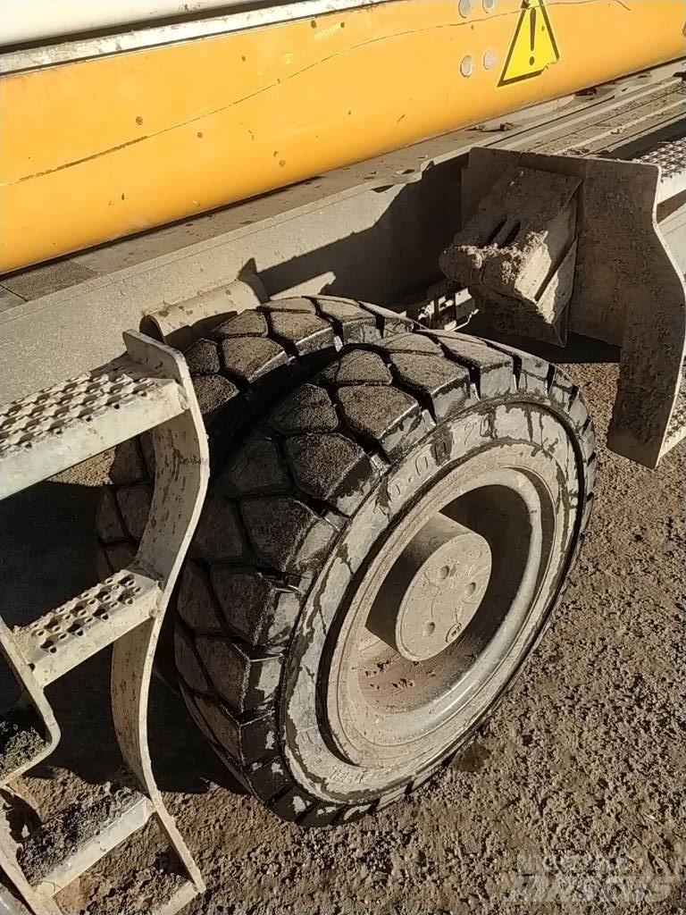Liebherr LH 24 M Hulladékkezelő gépek