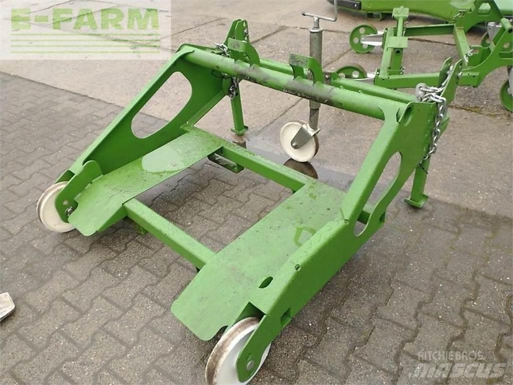 Krone big x 630 Önjáró szecskázók