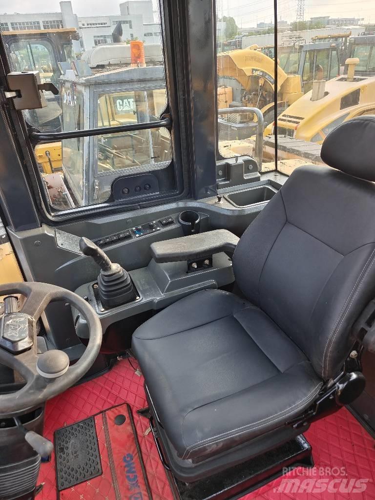 XCMG ZL 50 GN Gumikerekes homlokrakodók