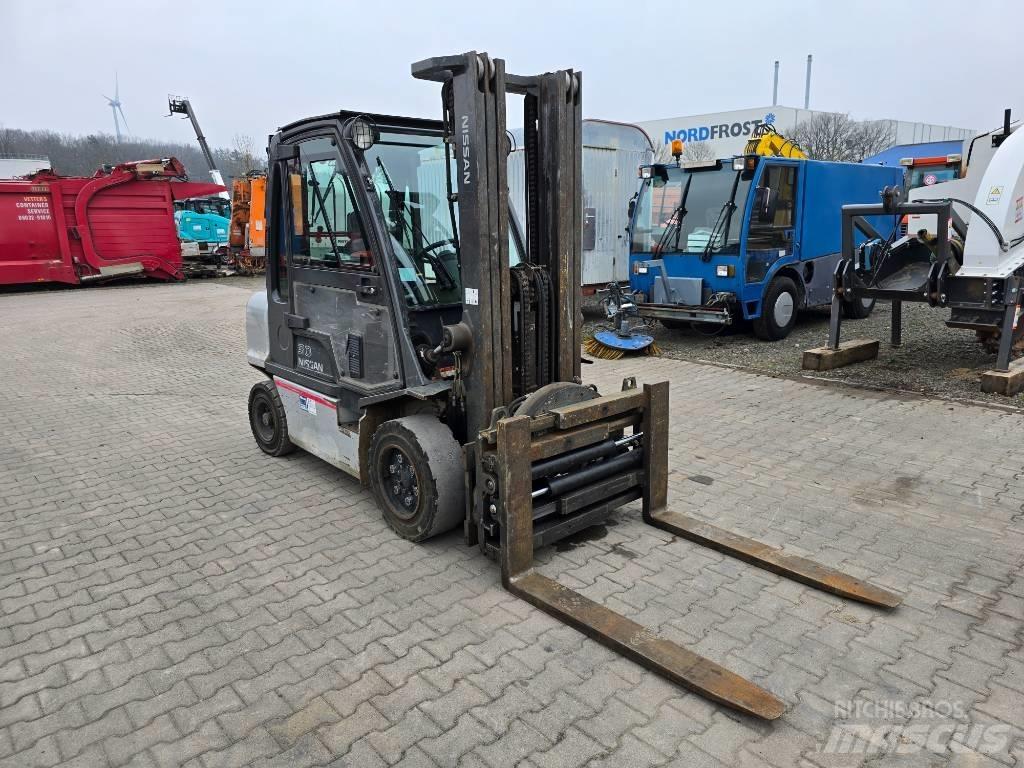Nissan 30 YG1D2A30Q Dízel targoncák