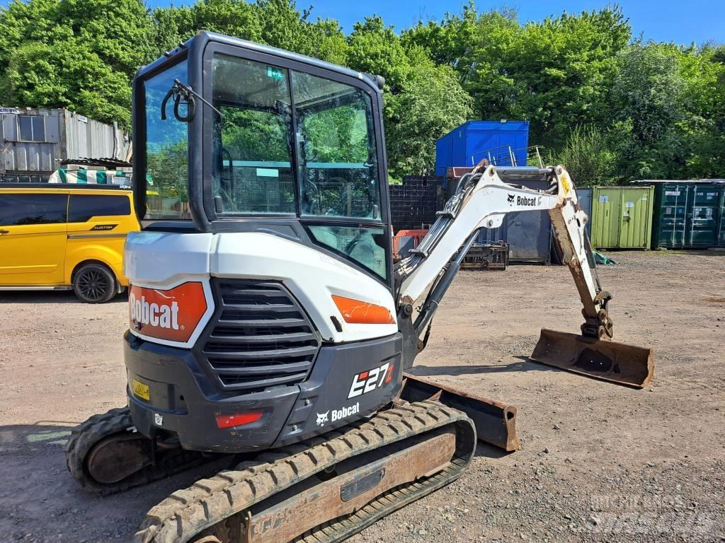 Bobcat E 27 Z Mini kotrók < 7t