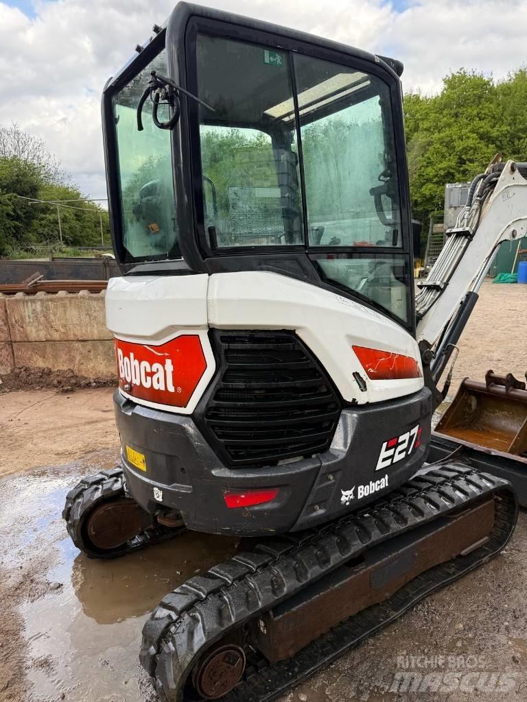 Bobcat E 27 Z Mini kotrók < 7t