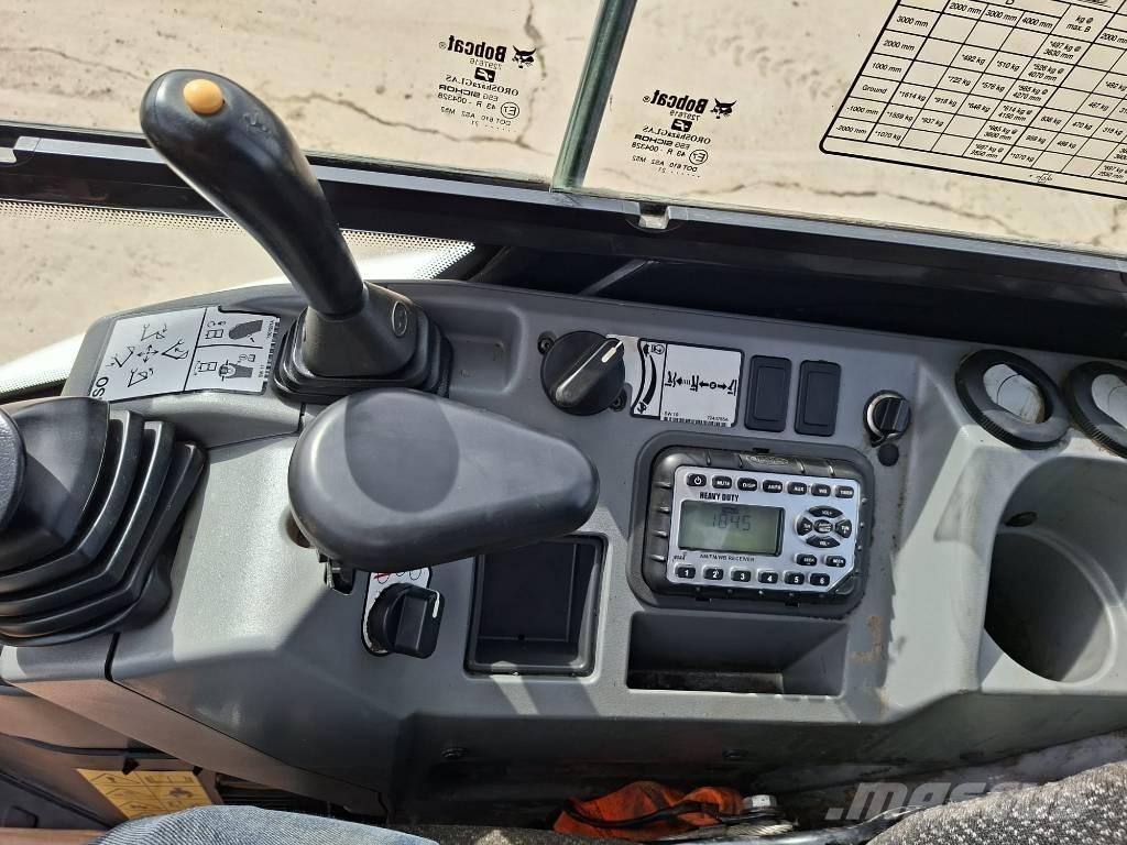 Bobcat E 27 Z Mini kotrók < 7t