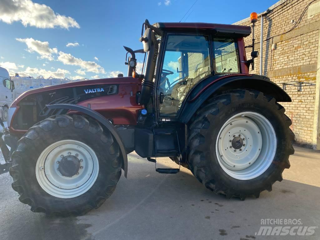 Valtra T 193 HT Traktorok