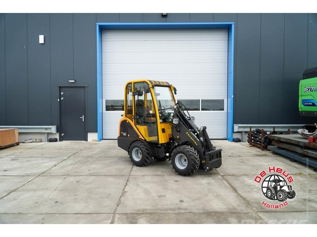 Eurotrac W11-MC Gumikerekes homlokrakodók