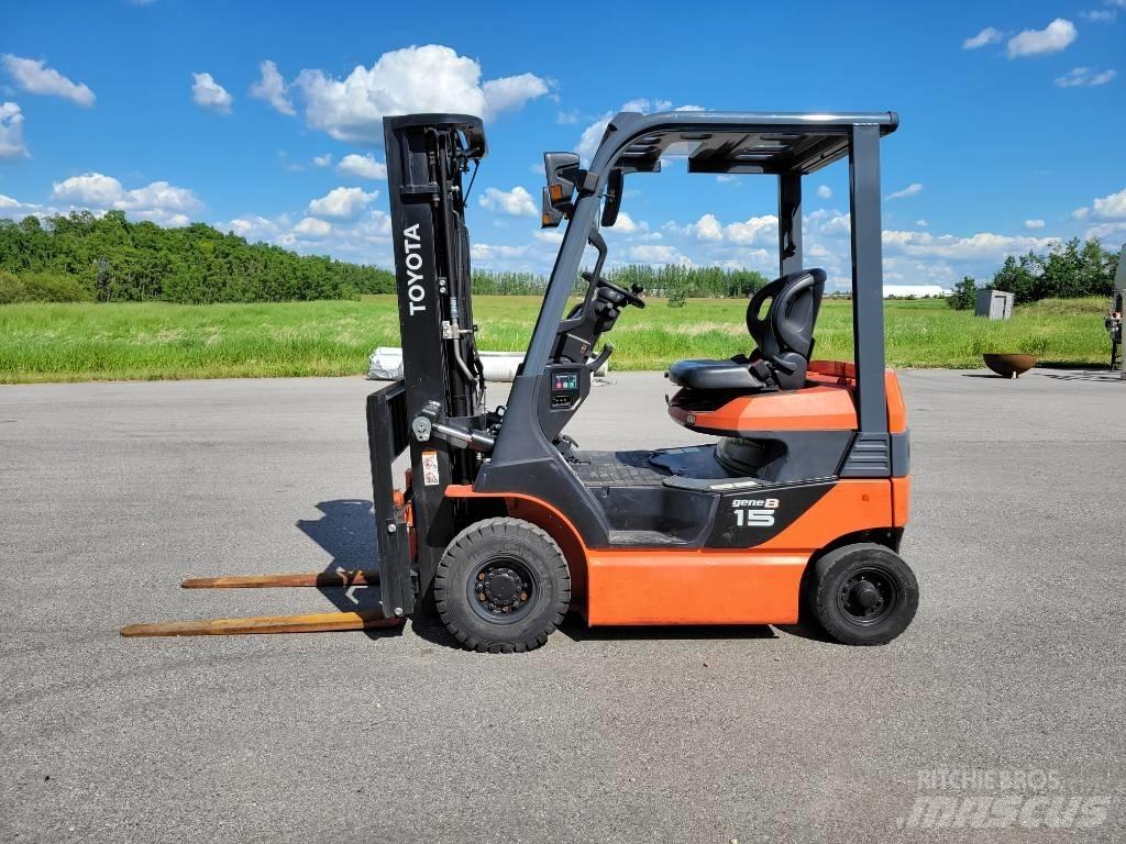 Toyota 8 FB 15 Elektromos targoncák