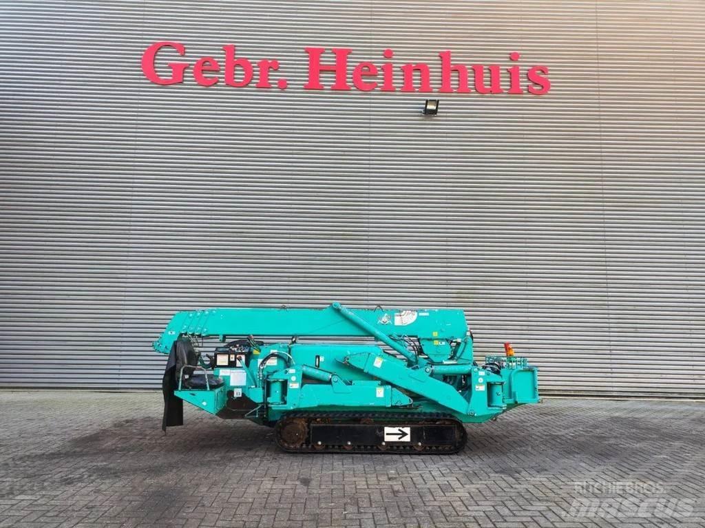 Maeda MC 305 Lánctalpas daruk