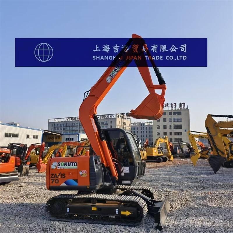 Hitachi ZX 70 Közepes (midi) kotrók 7 t - 12 t