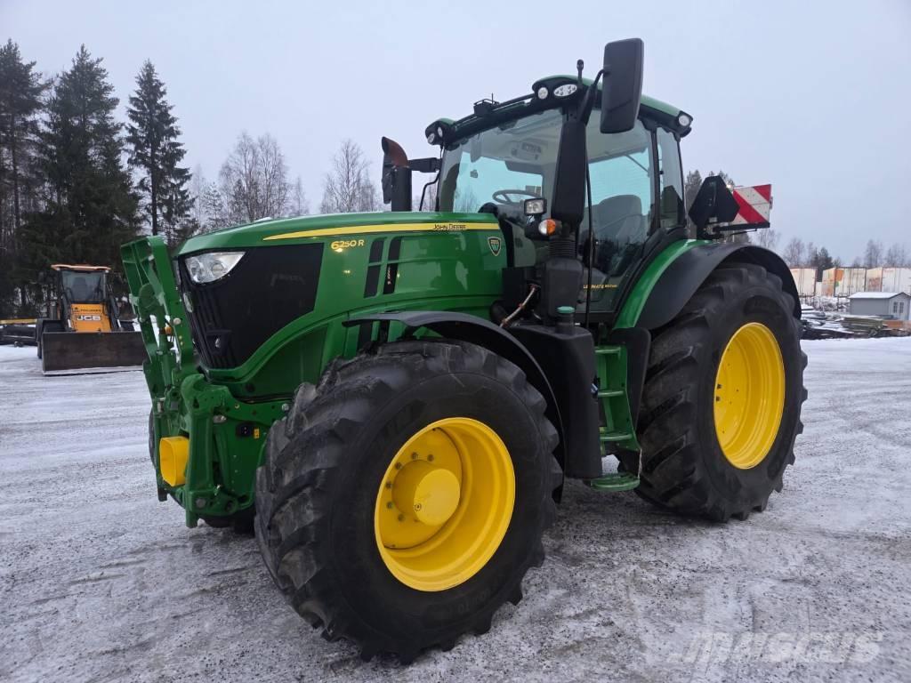 John Deere 6250 R Traktorok