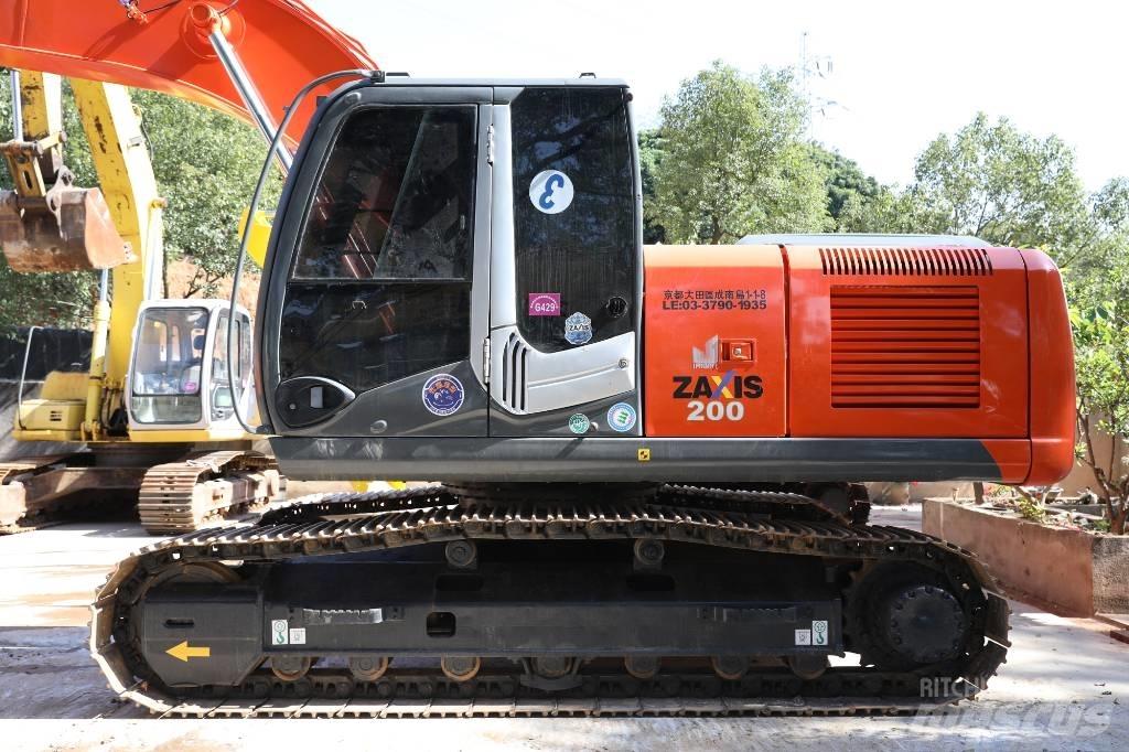 Hitachi ZX 200 LC-6 Lánctalpas kotrók