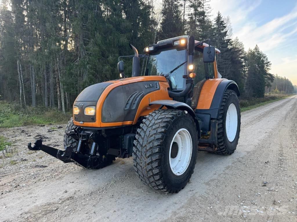 Valtra T 202 Versu Traktorok