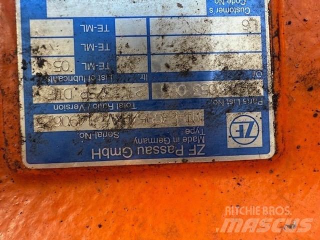 Doosan DL 400 AXLES Tengelyek