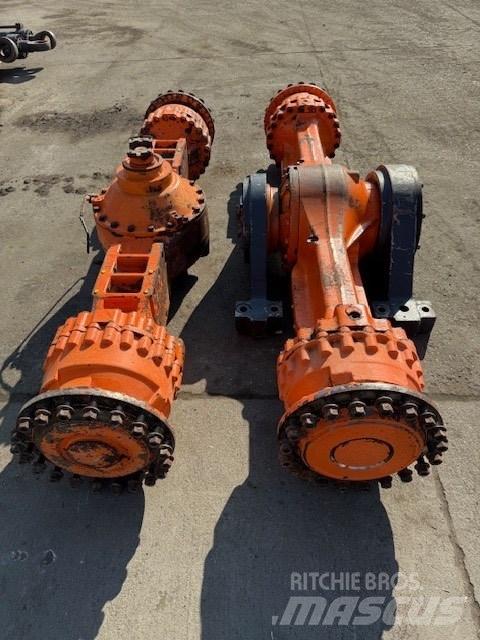 Doosan DL 400 AXLES Tengelyek