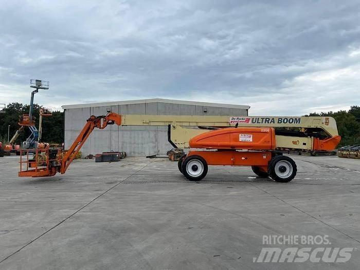 JLG 1250AJP Karos emelők