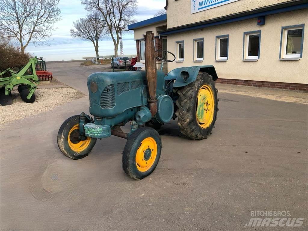 Lanz D3016 Traktorok